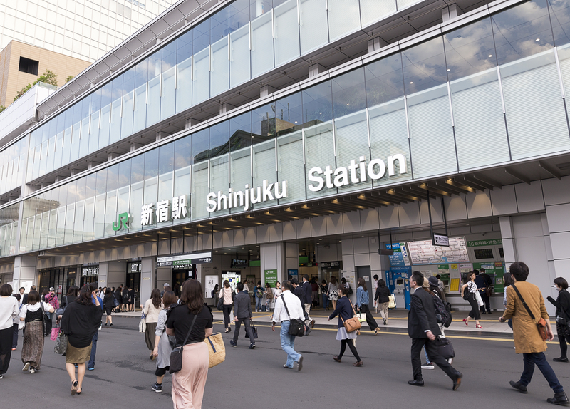 Au Japon, la gare est un lieu de vie du&nbsp;quotidien