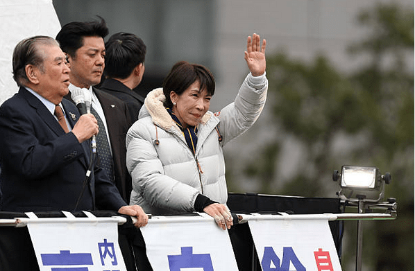 Sanae Takaichi joue son mandat à quitte ou double sous la menace d&rsquo;élections perturbées par d&rsquo;importantes chutes de&nbsp;neige