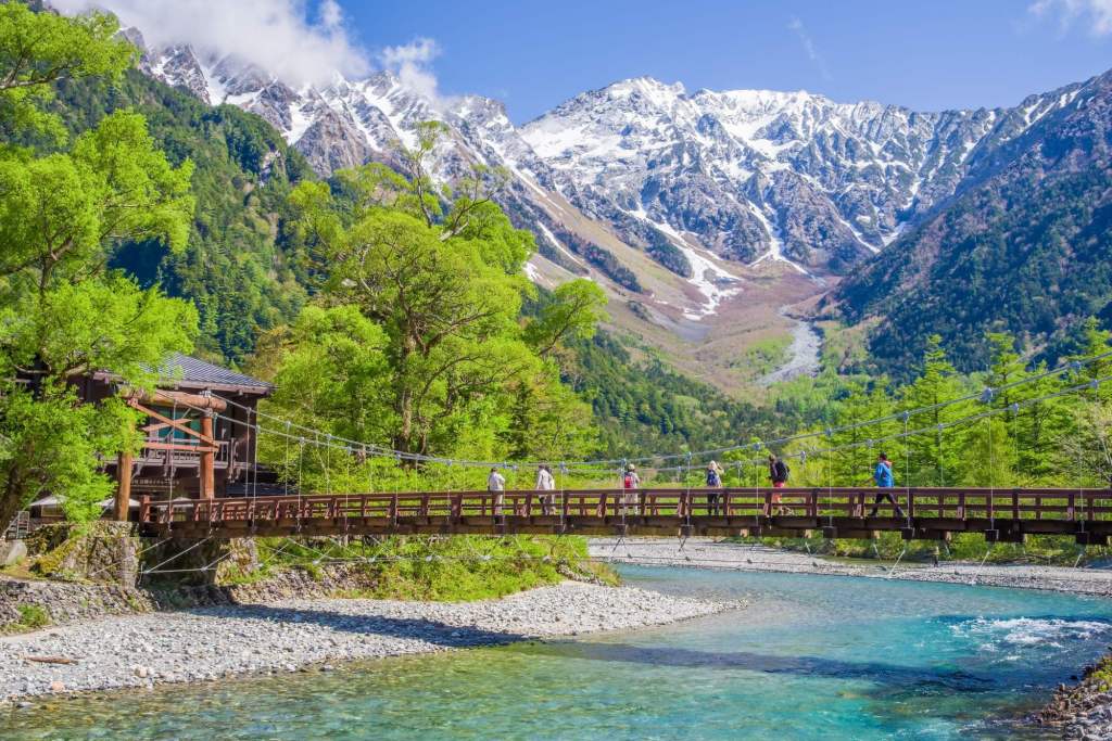En juin, Kamikochi dévoile ses plus beaux paysages